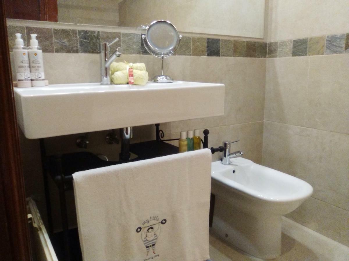 Ferienwohnung Apartamento Junto Al Santiago Bernabeu Con Piscina Madrid Exterior foto